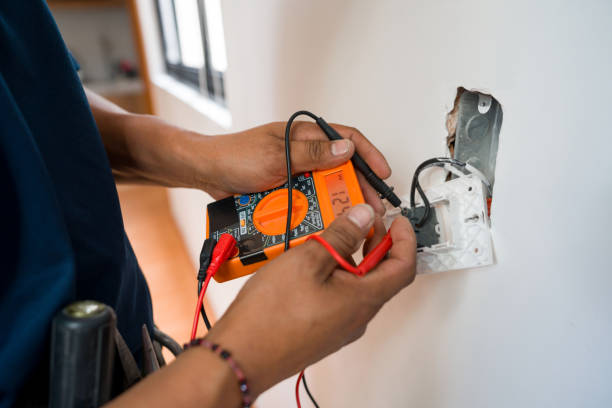 Best Licensed Electrician  in Hilltop, MN